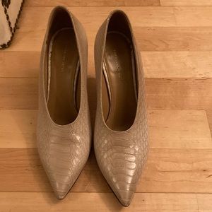 Dries Van Noten Pointy Toe Pumps Size 6.5/7